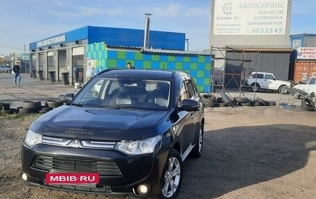 Mitsubishi Outlander III рестайлинг 3, 2012 год, 1 160 000 рублей, 2 фотография