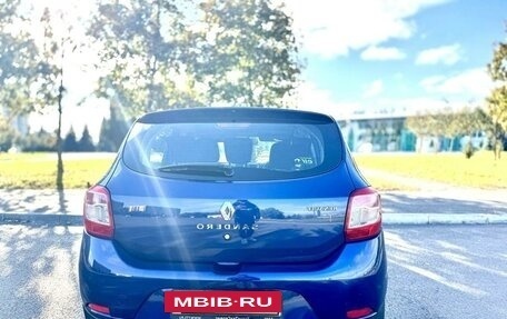 Renault Sandero II рестайлинг, 2015 год, 650 000 рублей, 4 фотография