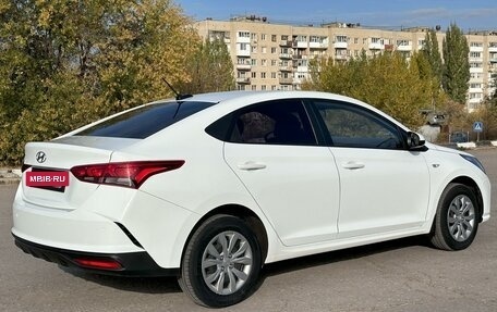 Hyundai Solaris II рестайлинг, 2020 год, 1 670 000 рублей, 4 фотография