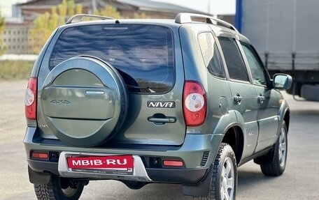 Chevrolet Niva I рестайлинг, 2010 год, 585 000 рублей, 6 фотография