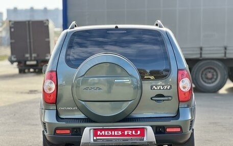 Chevrolet Niva I рестайлинг, 2010 год, 585 000 рублей, 5 фотография