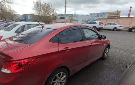 Hyundai Solaris II рестайлинг, 2013 год, 950 000 рублей, 6 фотография