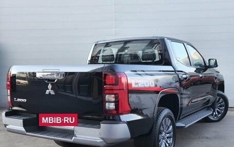 Mitsubishi L200 IV рестайлинг, 2024 год, 6 300 000 рублей, 5 фотография