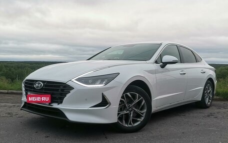 Hyundai Sonata VIII, 2020 год, 2 350 000 рублей, 4 фотография