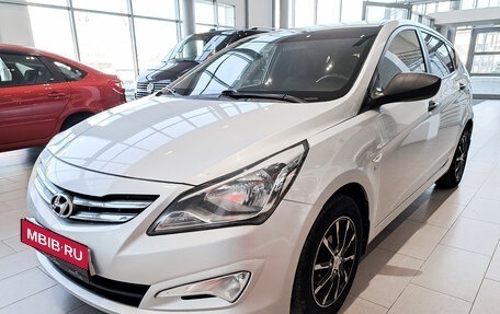 Hyundai Solaris II рестайлинг, 2014 год, 1 067 000 рублей, 1 фотография