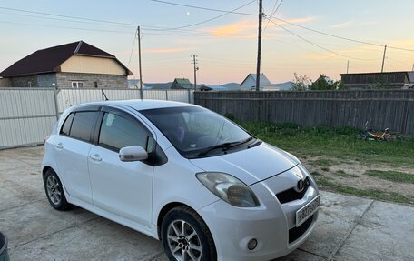 Toyota Vitz, 2007 год, 750 000 рублей, 3 фотография