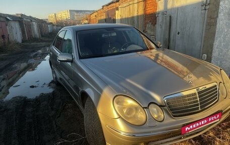 Mercedes-Benz E-Класс, 2004 год, 1 260 000 рублей, 13 фотография