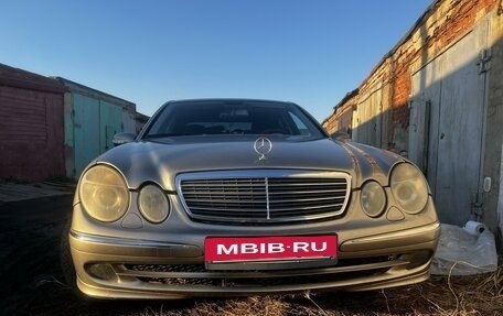 Mercedes-Benz E-Класс, 2004 год, 1 260 000 рублей, 14 фотография