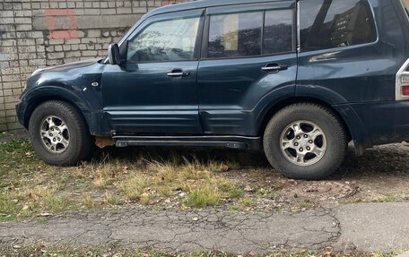 Mitsubishi Pajero III рестайлинг, 2000 год, 500 000 рублей, 3 фотография