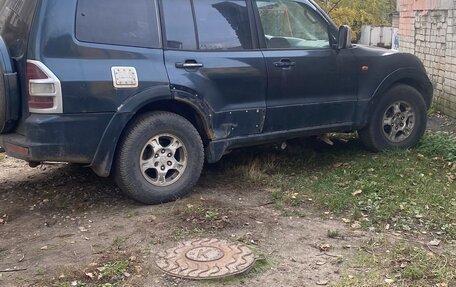 Mitsubishi Pajero III рестайлинг, 2000 год, 500 000 рублей, 4 фотография