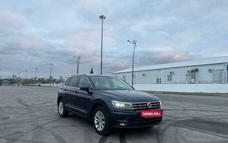 Volkswagen Tiguan II, 2017 год, 2 799 000 рублей, 6 фотография