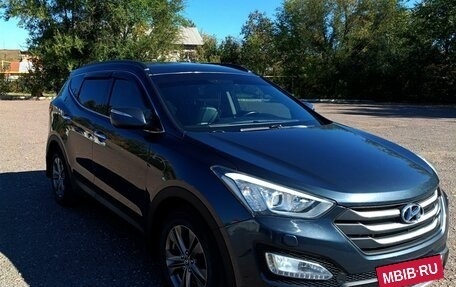 Hyundai Santa Fe III рестайлинг, 2012 год, 1 900 000 рублей, 3 фотография