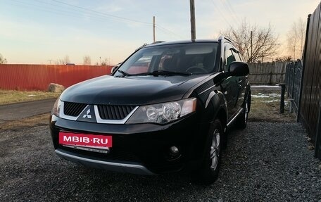 Mitsubishi Outlander III рестайлинг 3, 2008 год, 1 080 000 рублей, 3 фотография