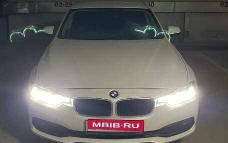 BMW 3 серия, 2017 год, 2 400 000 рублей, 3 фотография