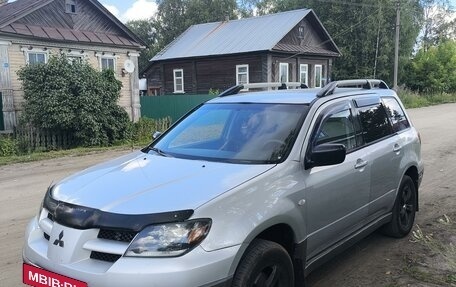 Mitsubishi Outlander III рестайлинг 3, 2002 год, 560 000 рублей, 5 фотография