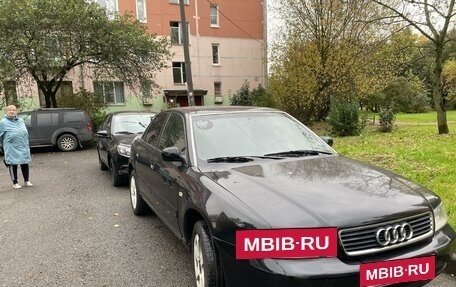 Audi A4, 1999 год, 550 000 рублей, 3 фотография