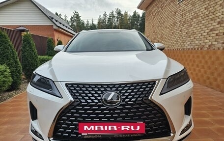 Lexus RX IV рестайлинг, 2020 год, 5 900 000 рублей, 2 фотография