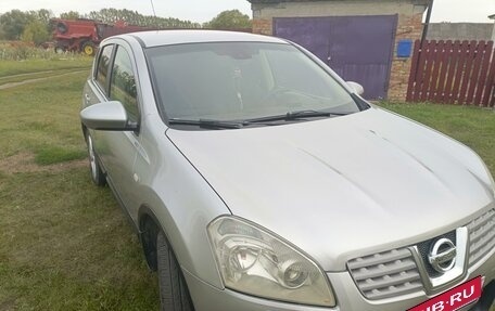 Nissan Qashqai, 2009 год, 900 000 рублей, 4 фотография