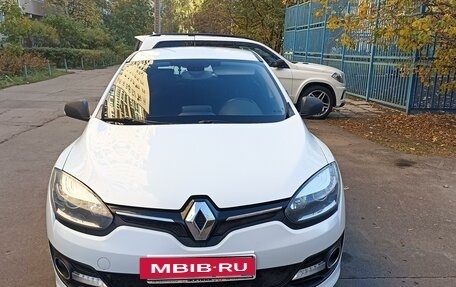 Renault Megane III, 2014 год, 900 000 рублей, 7 фотография