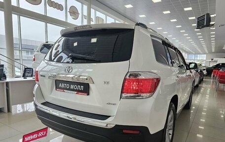 Toyota Highlander III, 2012 год, 2 889 000 рублей, 10 фотография