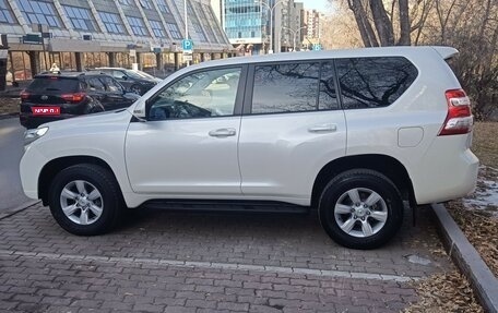 Toyota Land Cruiser Prado 150 рестайлинг 2, 2015 год, 3 650 000 рублей, 1 фотография