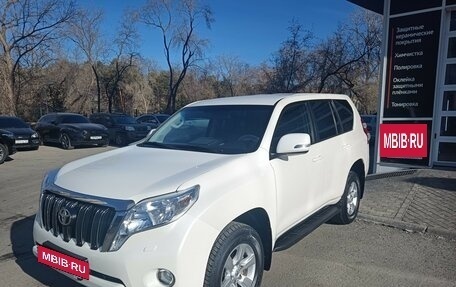 Toyota Land Cruiser Prado 150 рестайлинг 2, 2015 год, 3 650 000 рублей, 6 фотография