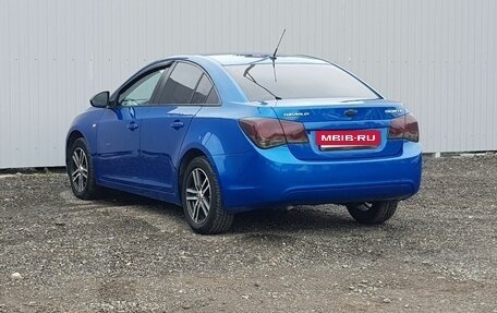 Chevrolet Cruze II, 2011 год, 899 000 рублей, 4 фотография