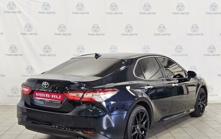 Toyota Camry, 2018 год, 3 030 000 рублей, 5 фотография