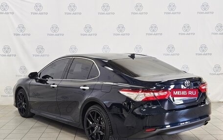 Toyota Camry, 2018 год, 3 030 000 рублей, 7 фотография