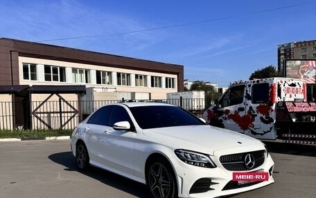 Mercedes-Benz C-Класс, 2019 год, 3 600 000 рублей, 5 фотография