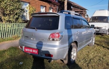 Mitsubishi Outlander III рестайлинг 3, 2003 год, 865 000 рублей, 8 фотография