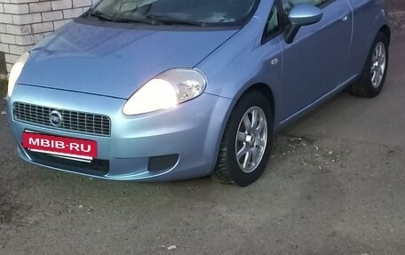 Fiat Punto III Punto Evo рестайлинг, 2008 год, 350 000 рублей, 3 фотография