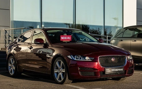 Jaguar XE I рестайлинг, 2015 год, 2 449 000 рублей, 4 фотография