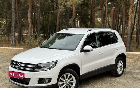 Volkswagen Tiguan I, 2011 год, 1 450 000 рублей, 2 фотография