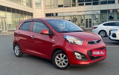 KIA Picanto II, 2011 год, 900 000 рублей, 2 фотография