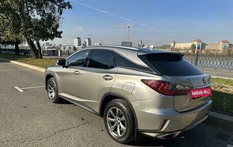 Lexus RX IV рестайлинг, 2019 год, 4 150 000 рублей, 6 фотография