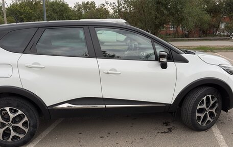 Renault Kaptur I рестайлинг, 2017 год, 1 570 000 рублей, 8 фотография