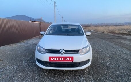 Volkswagen Polo VI (EU Market), 2014 год, 950 000 рублей, 2 фотография