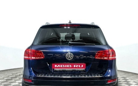 Volkswagen Touareg III, 2012 год, 2 197 000 рублей, 6 фотография