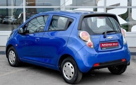 Chevrolet Spark III, 2011 год, 599 000 рублей, 2 фотография