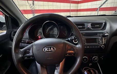 KIA Rio III рестайлинг, 2014 год, 850 000 рублей, 9 фотография