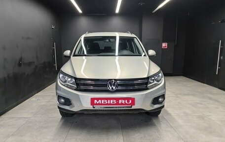 Volkswagen Tiguan I, 2012 год, 1 355 000 рублей, 5 фотография