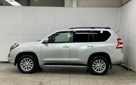 Toyota Land Cruiser Prado 150 рестайлинг 2, 2014 год, 3 900 000 рублей, 5 фотография