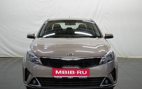 KIA Rio IV, 2020 год, 1 799 000 рублей, 2 фотография