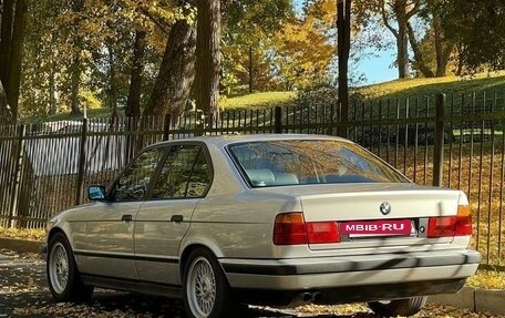 BMW 5 серия, 1993 год, 1 050 000 рублей, 5 фотография