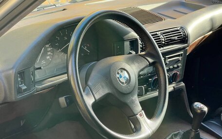 BMW 5 серия, 1993 год, 1 050 000 рублей, 17 фотография