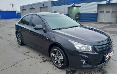 Chevrolet Cruze II, 2011 год, 900 000 рублей, 4 фотография