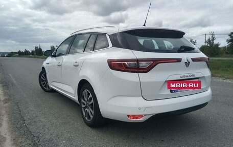 Renault Megane IV, 2018 год, 1 500 000 рублей, 3 фотография