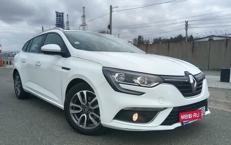 Renault Megane IV, 2018 год, 1 500 000 рублей, 14 фотография