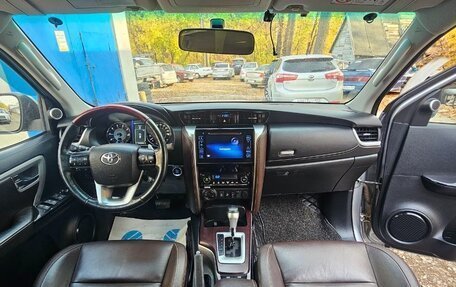 Toyota Fortuner II, 2018 год, 3 800 000 рублей, 19 фотография